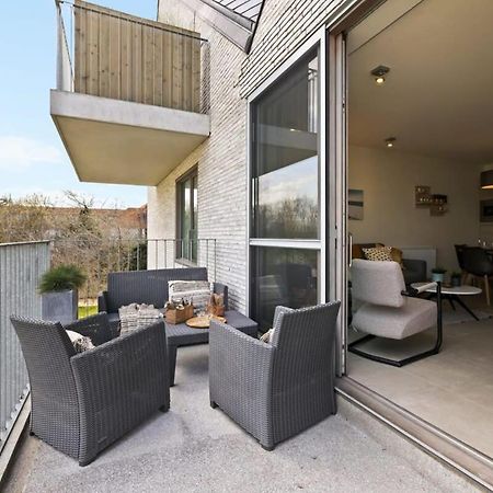 Huswell - Apartment With Natural Swimming Pool Middelkerke Eksteriør bilde
